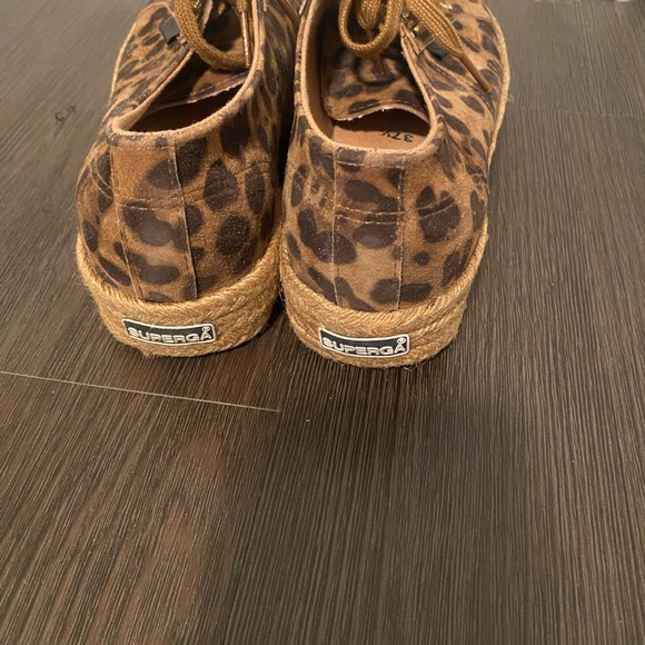 Authentic SUPERGA CHEETAH SNEAKERS SIZE 7 comes with box - Picture 4 of 8